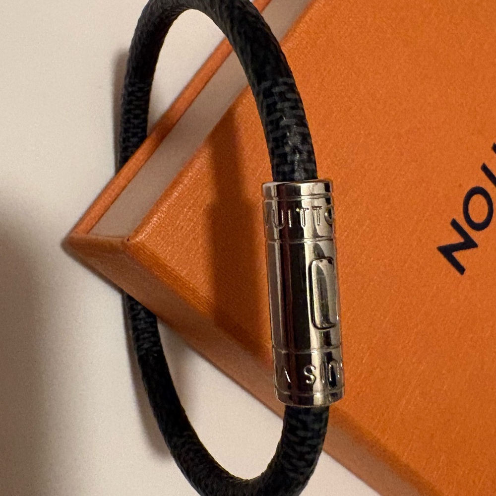 Louis Vuitton Black and Silver Men's Bracelet